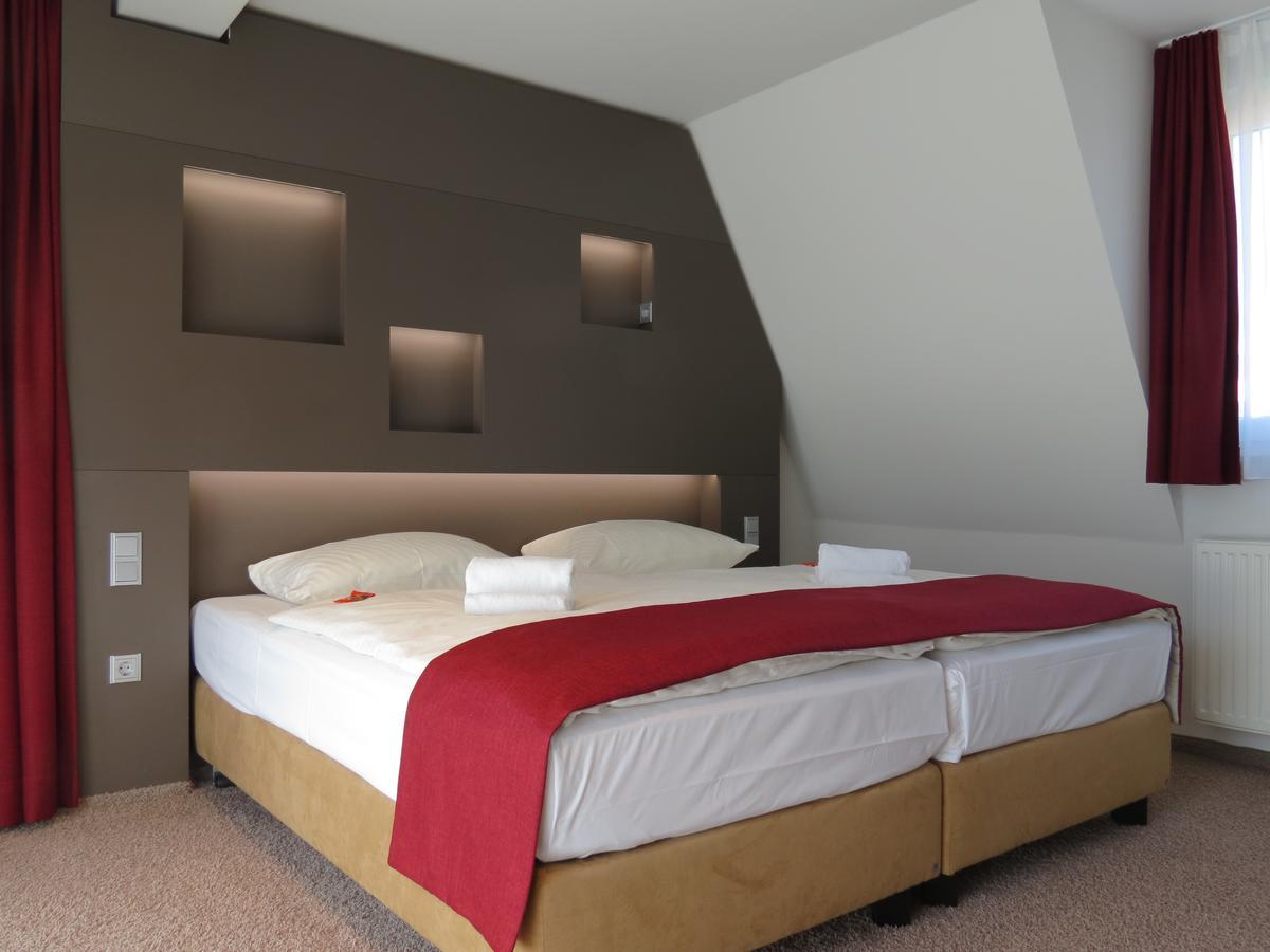 Hotel Neuthor 3*
